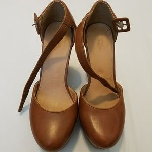 urban outfitters wedges